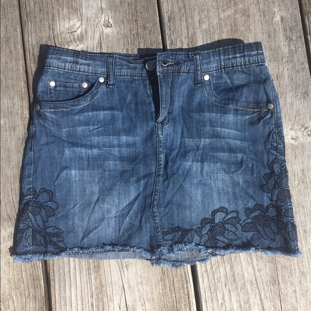 Embroidered Flower Denim Skirt
